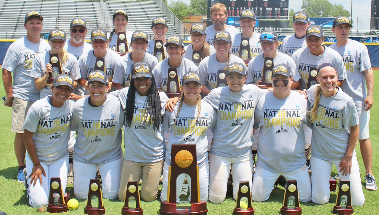 Virginia Wesleyan won its second straight NCAA Division III Softball Championship title on Tuesday afternoon as the Marlins topped Illinois Wesleyan University, 3-1.