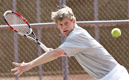 Moss Takes Home Two Tennis Honors