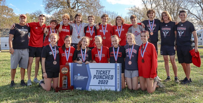 Lynchburg's women's team won the Division III South Regional championship to earn an automatic bid to the NCAA Championships on Saturday. One day later, the Hornets regional men's runner-up squad earned an at-large bid to the national field.