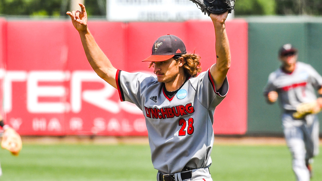 Zack Potts tossed the third straight complete game for Lynchburg to help guide the Hornets to a 5-2 win over Johns Hopkins in the first game of the NCAA Division III Baseball Championship final series. Photo Credit: Caroline Gerke, Lynchburg